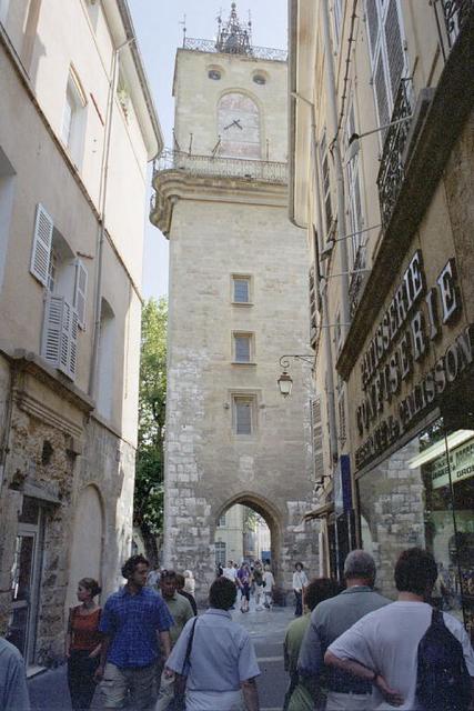 25-Aix